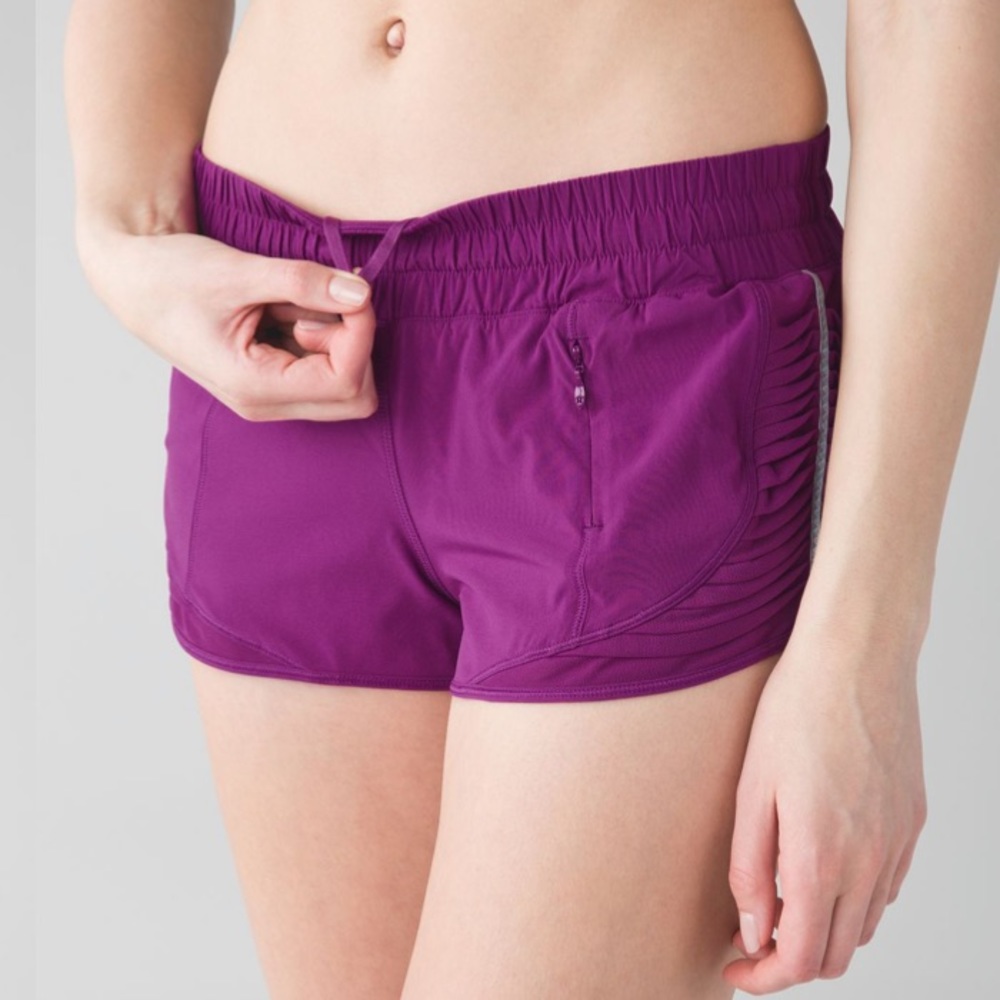 Lululemon Making Moves Short Regal Plum Size 2 EUC